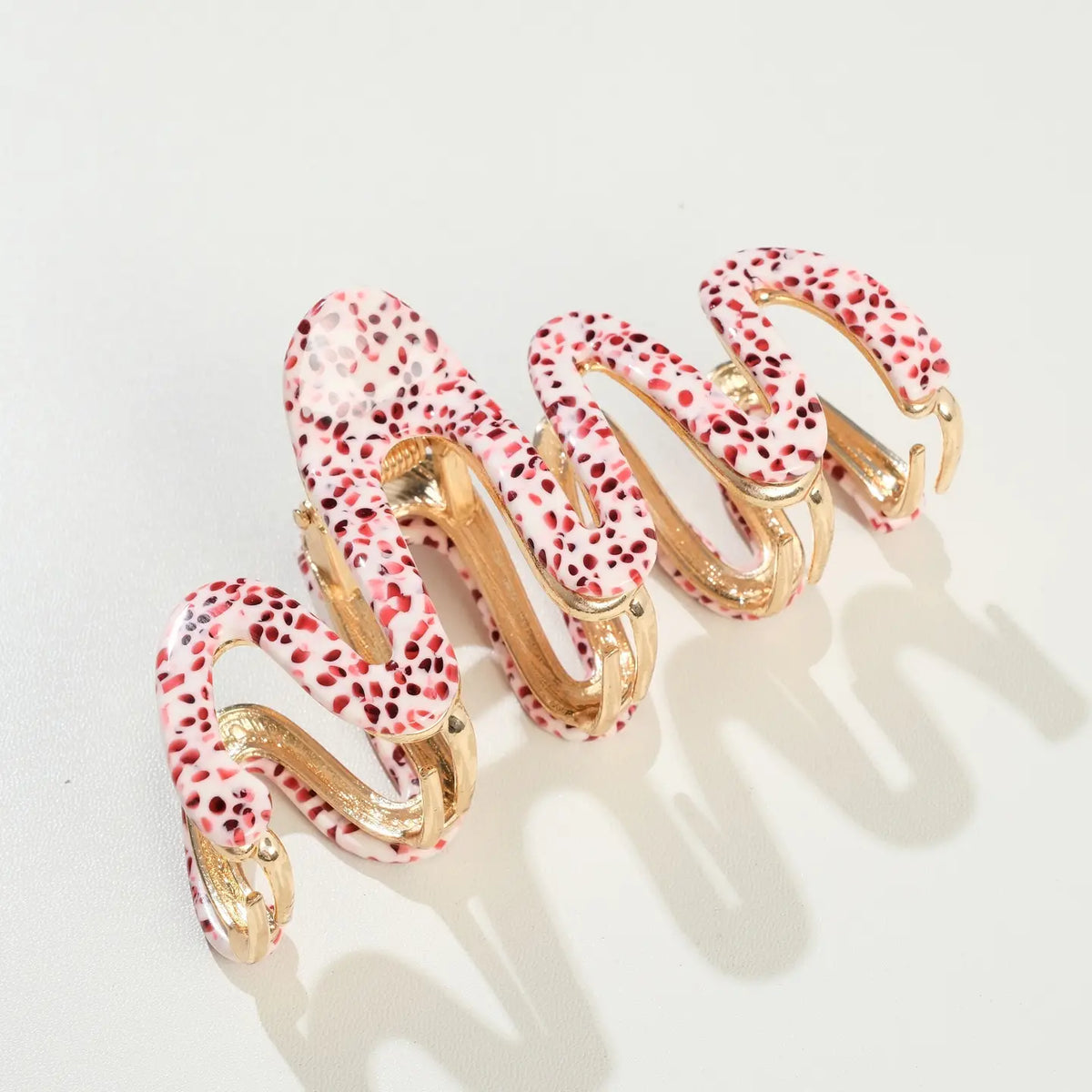 Willow Holiday Large Squiggle Metal Claw Clip