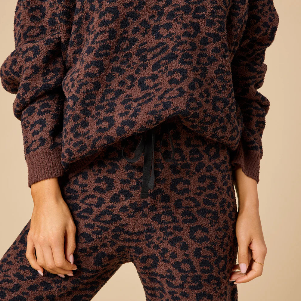 Marshmallow Leopard Print Crew Neck Lounge Setn