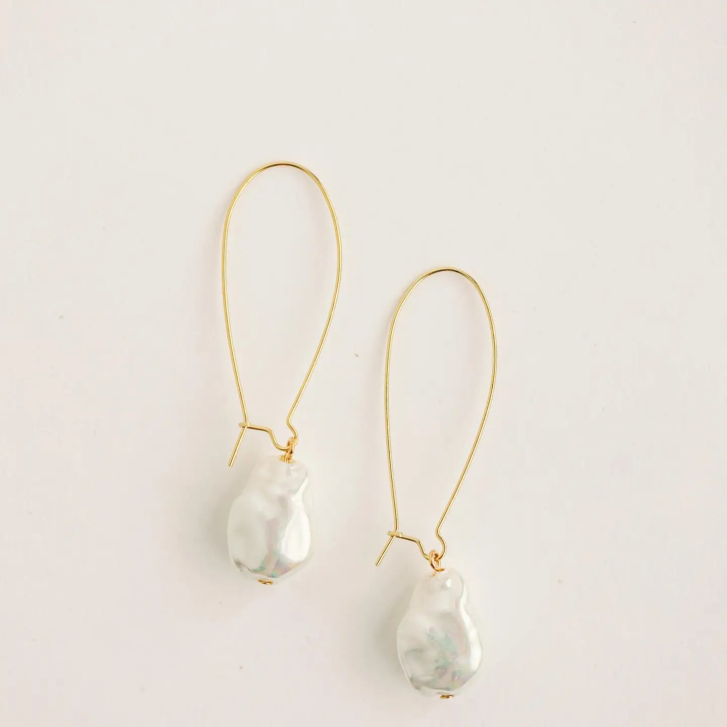 Natural Pearl Minimalist Threader Earrings
