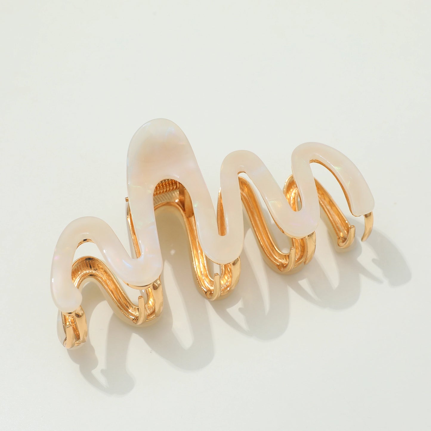 Willow Squiggle Metal Claw Clip