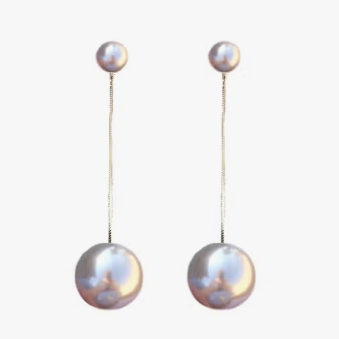 Swinging gray pearl
