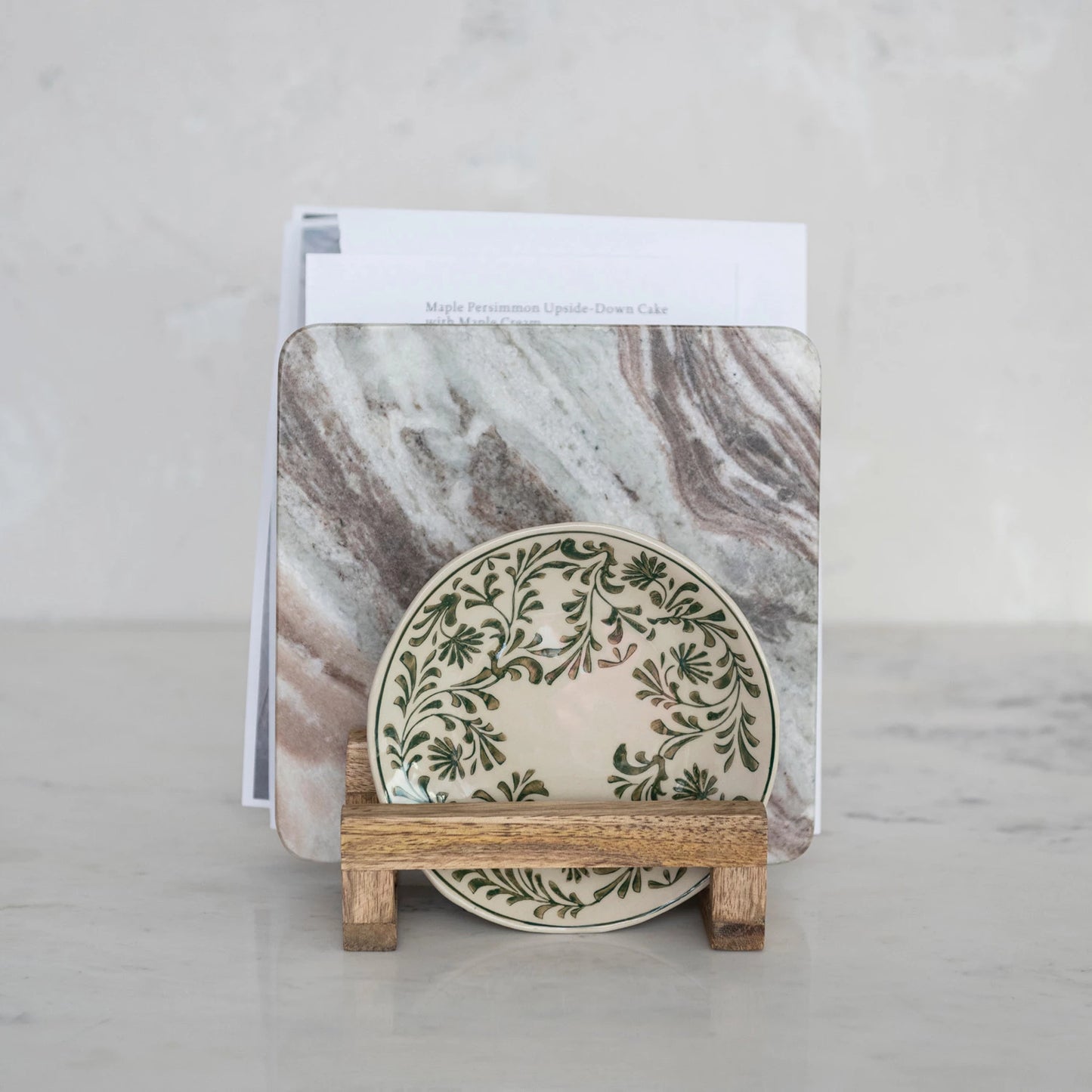 Wooden Sectioned Cutting Board Stand
