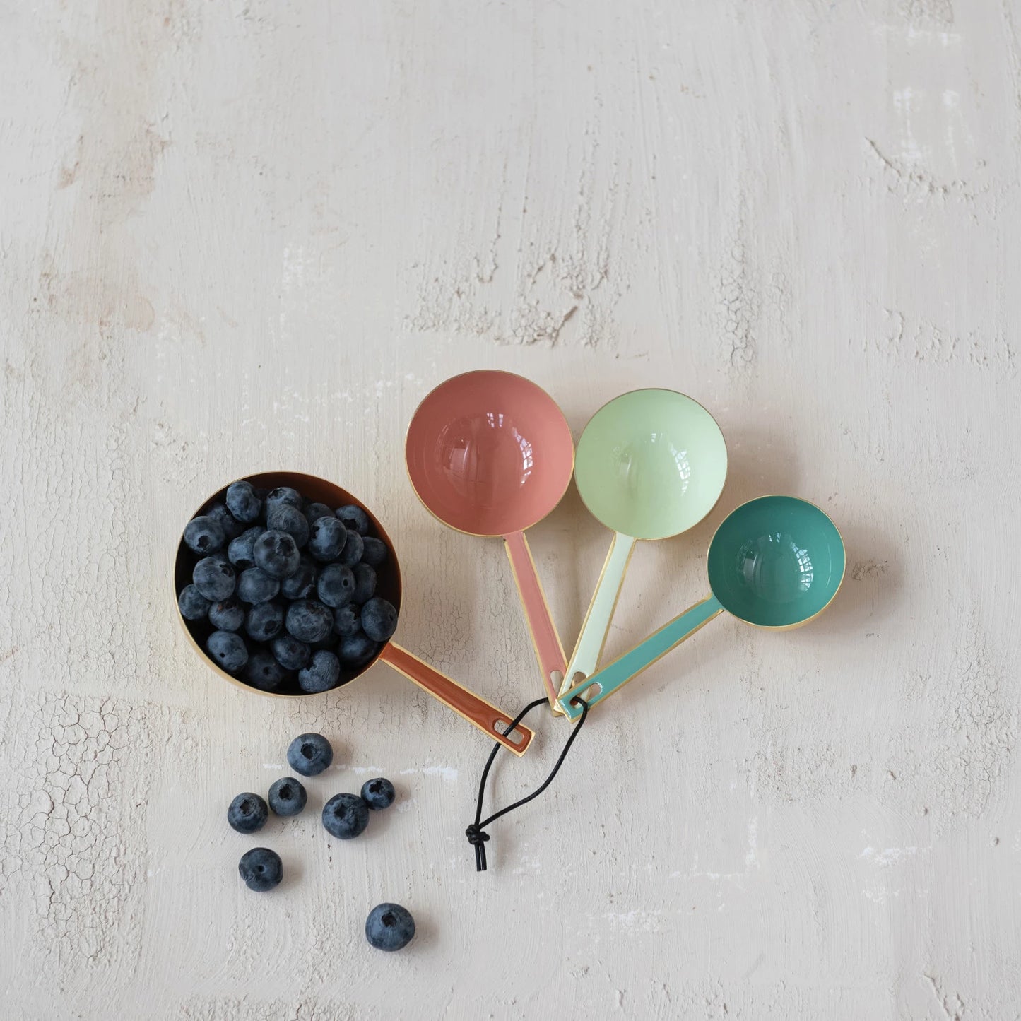 Bistro Enameled Measuring Cups