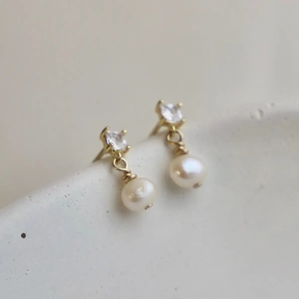 Claire Pearl Studs