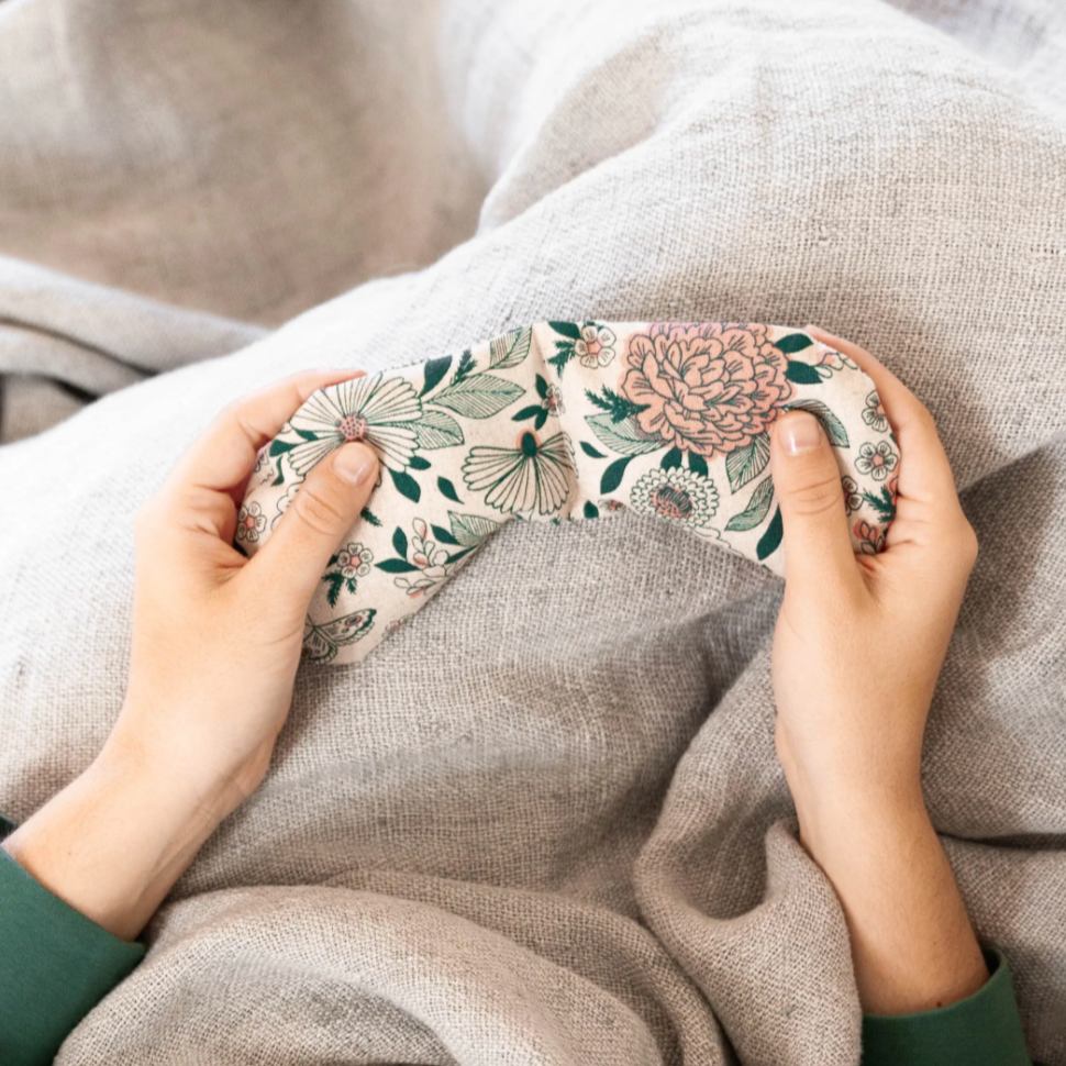 Hidden Falls Eye Mask Therapy Pack