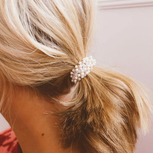 Tiny Pearl Ponytail