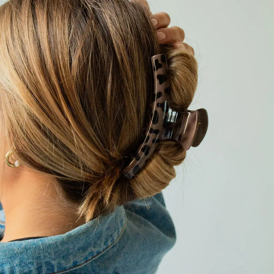 Skinny Leopard Claw Clip