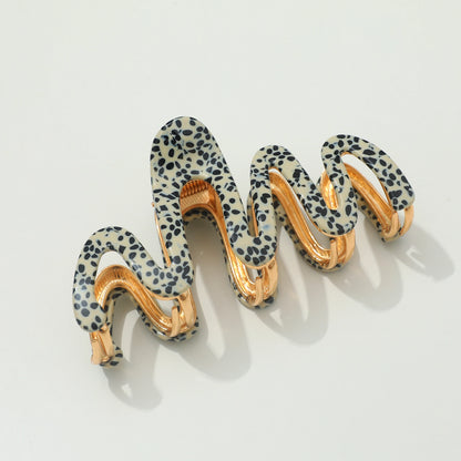 Willow Squiggle Metal Claw Clip