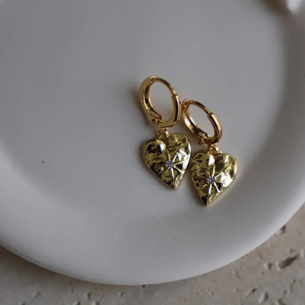 Starburst Heart Huggies