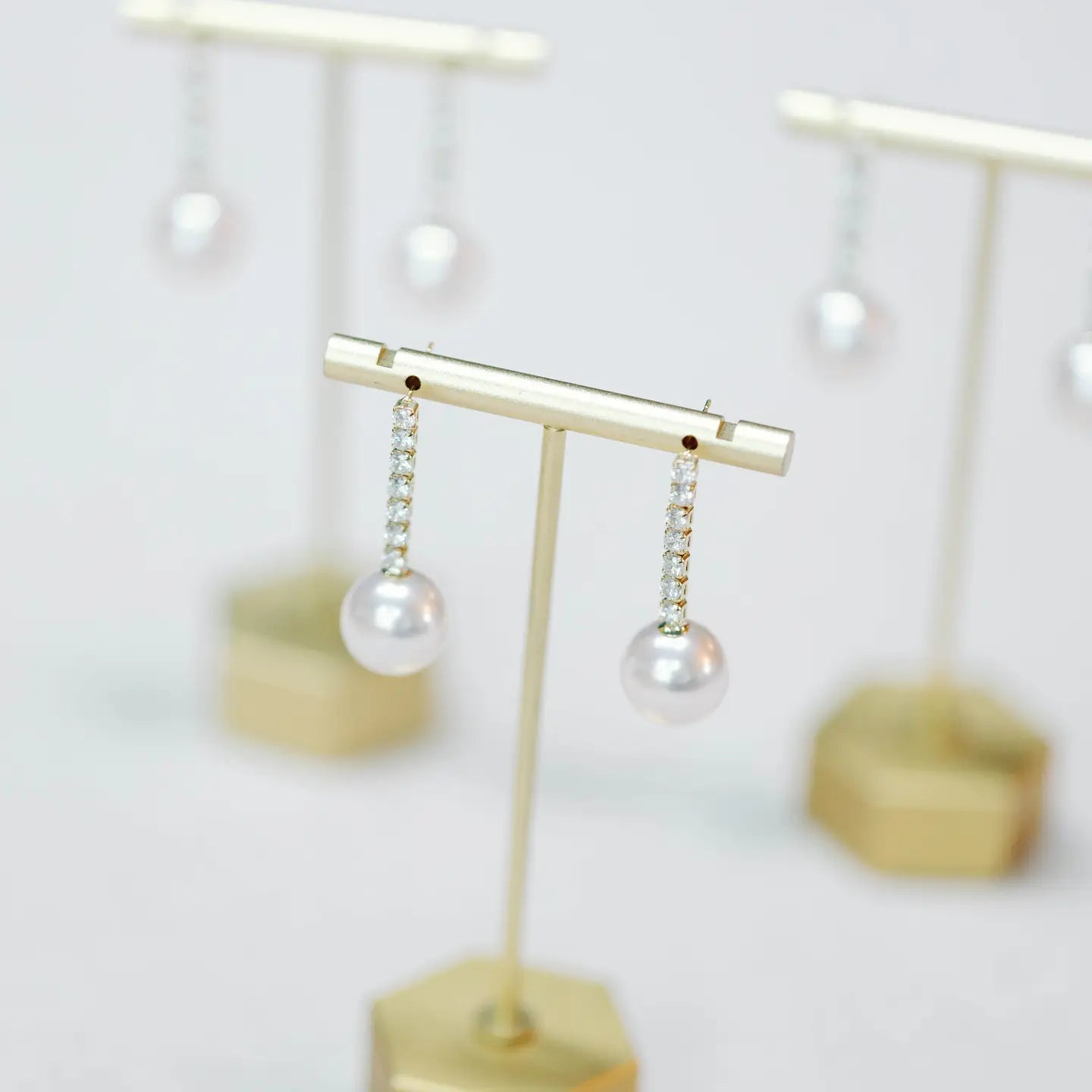 Small Swingy Pearl & Diamond Drop Earrings