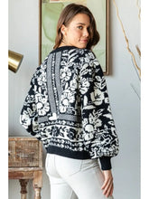 Load image into Gallery viewer, Garden Flower Knit Sweater
