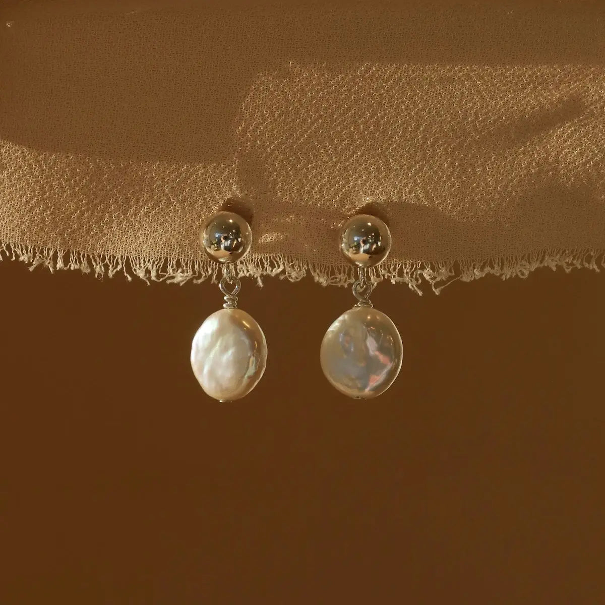 Lea Pearl Drop Earrings