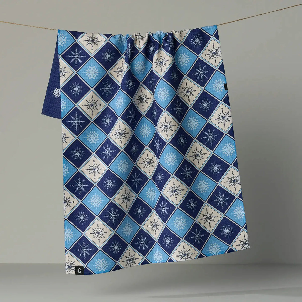 Snowflake Chalet Luxe Kitchen Towel