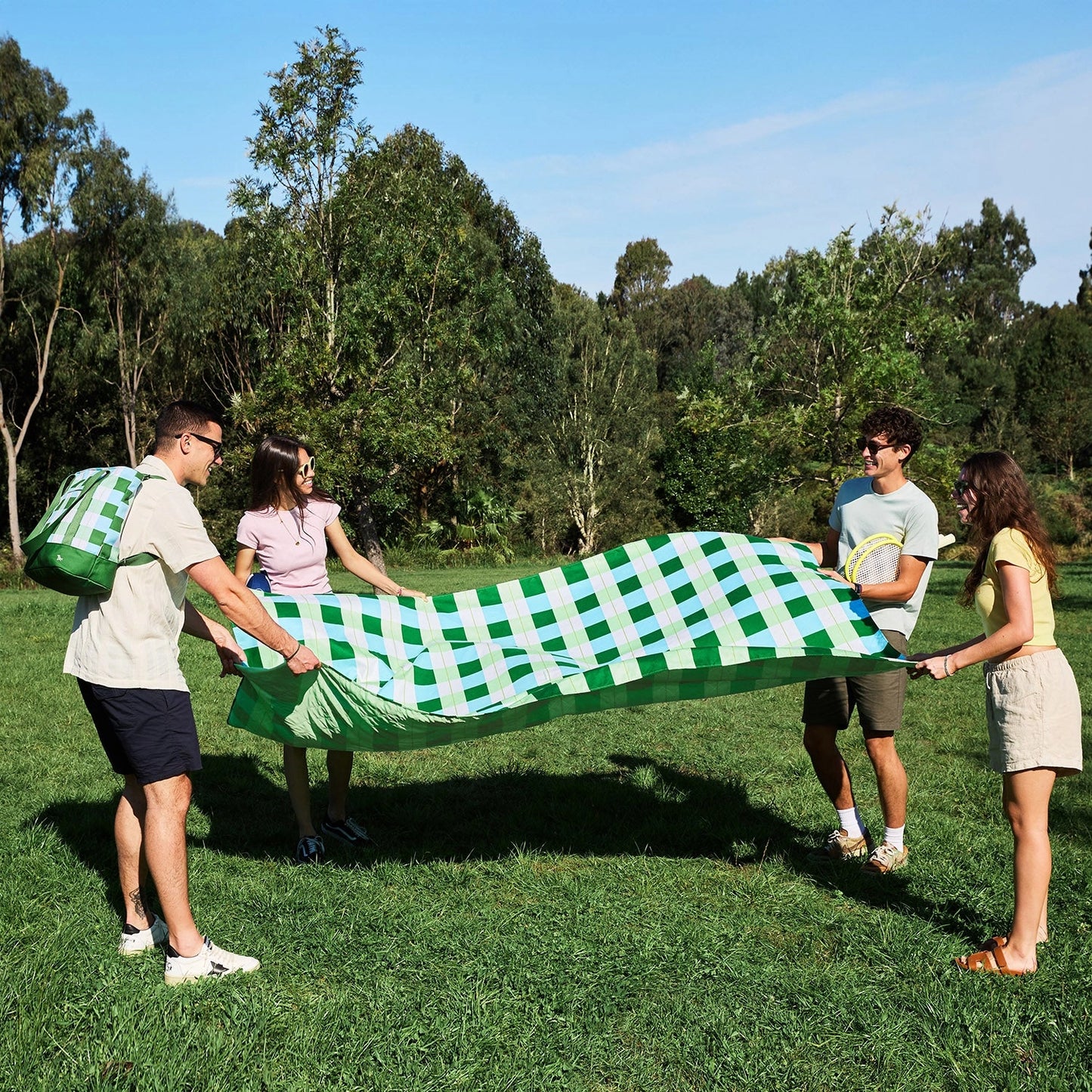 Dock & Bay Picnic Blankets
