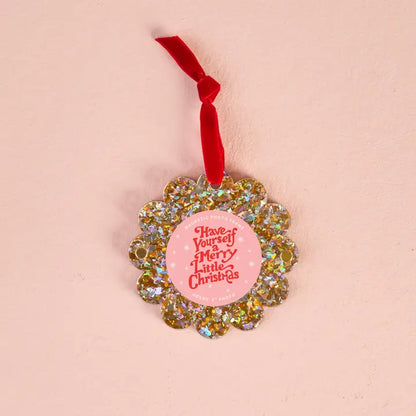 Scalloped Round Picture Frame