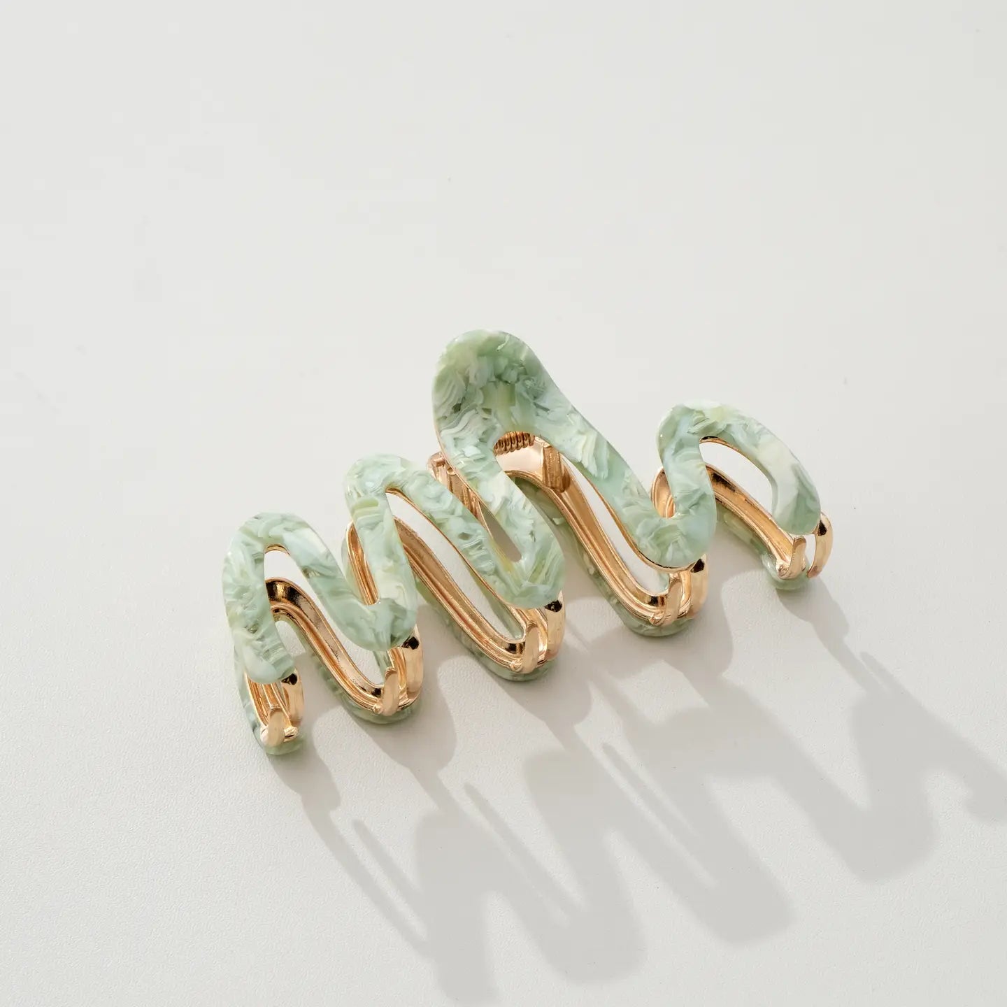 Willow Garden Metal Squiggle Claw Clip