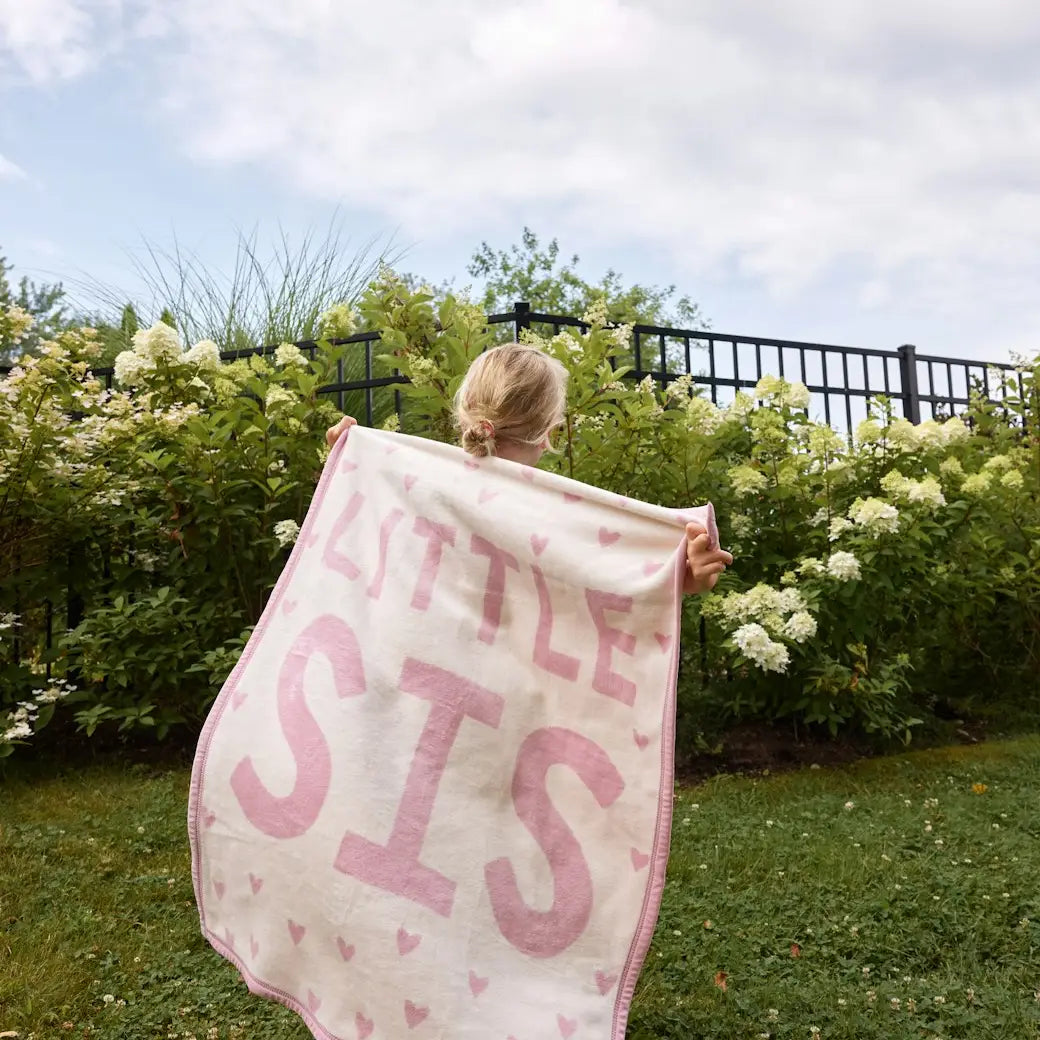 ChappyWrap Little Sis Mini Blanket
