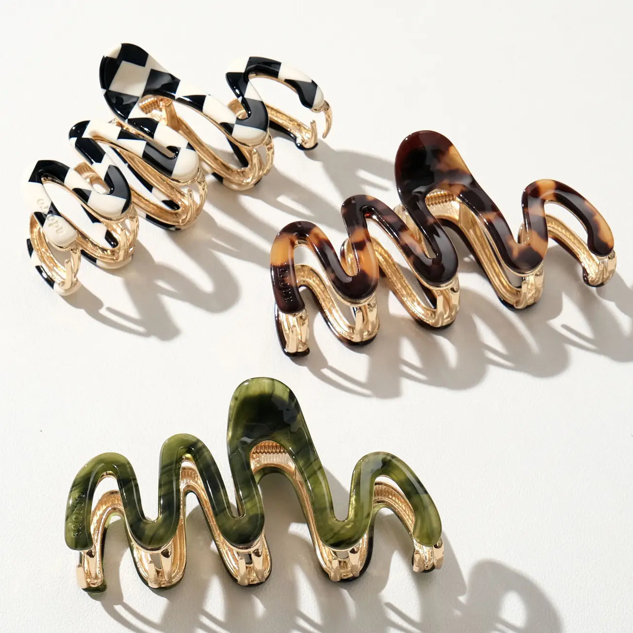 Willow Vintage Squiggle Metal Claw Clip