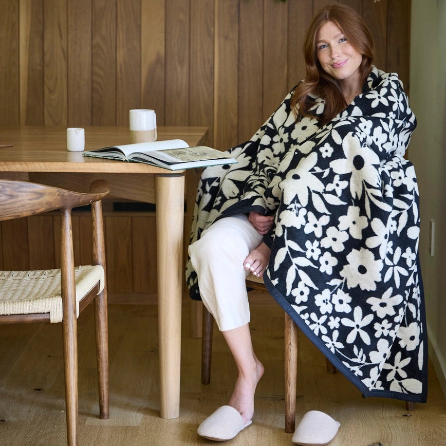 ChappyWrap Midnight Floral Blanket