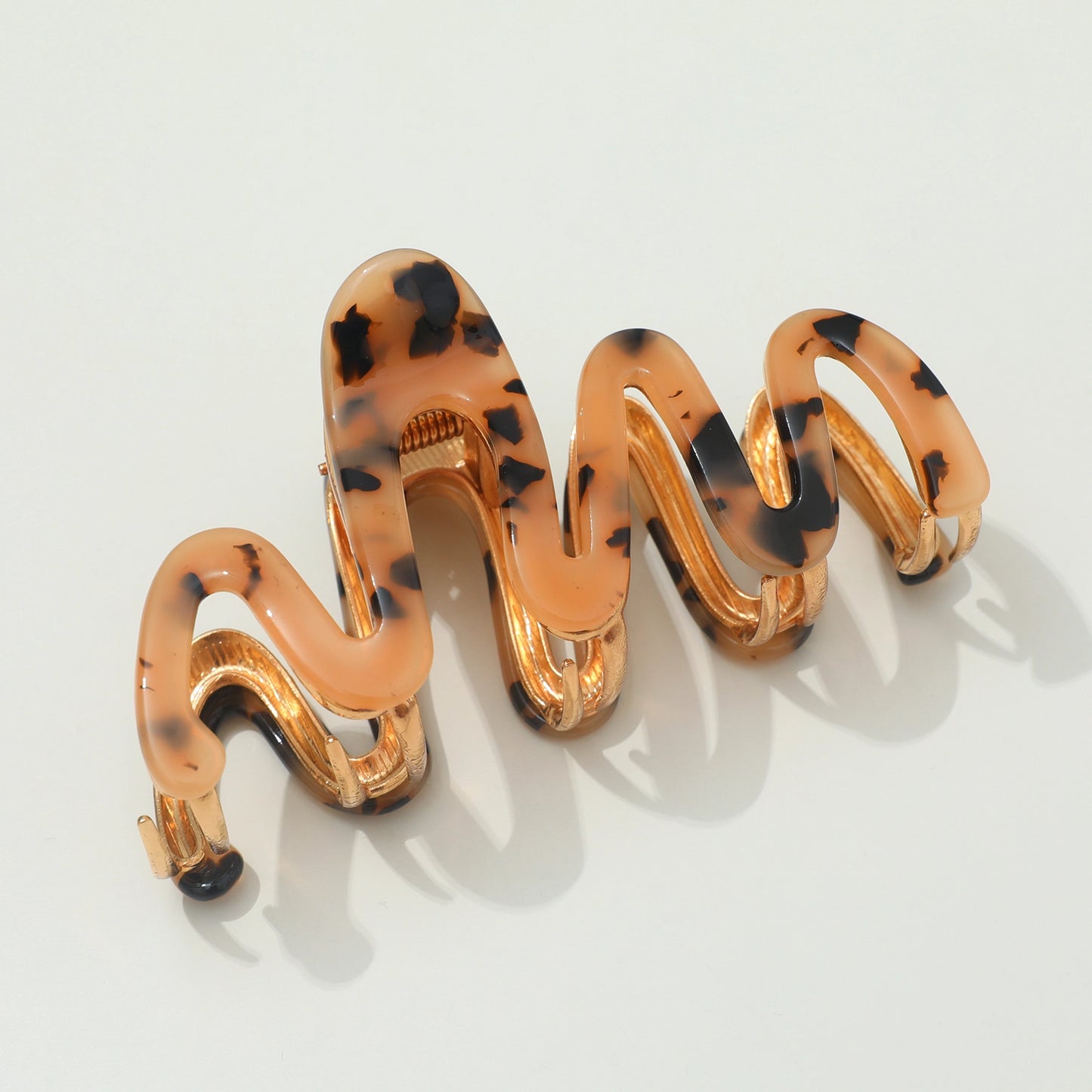 Willow Squiggle Metal Claw Clip