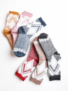 6 diffrent color Diamond pattern Socks