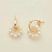 Load image into Gallery viewer, Gold hoops with pearl hoop weaved

