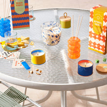 Load image into Gallery viewer, Beach Towel Sun Glass Candle
