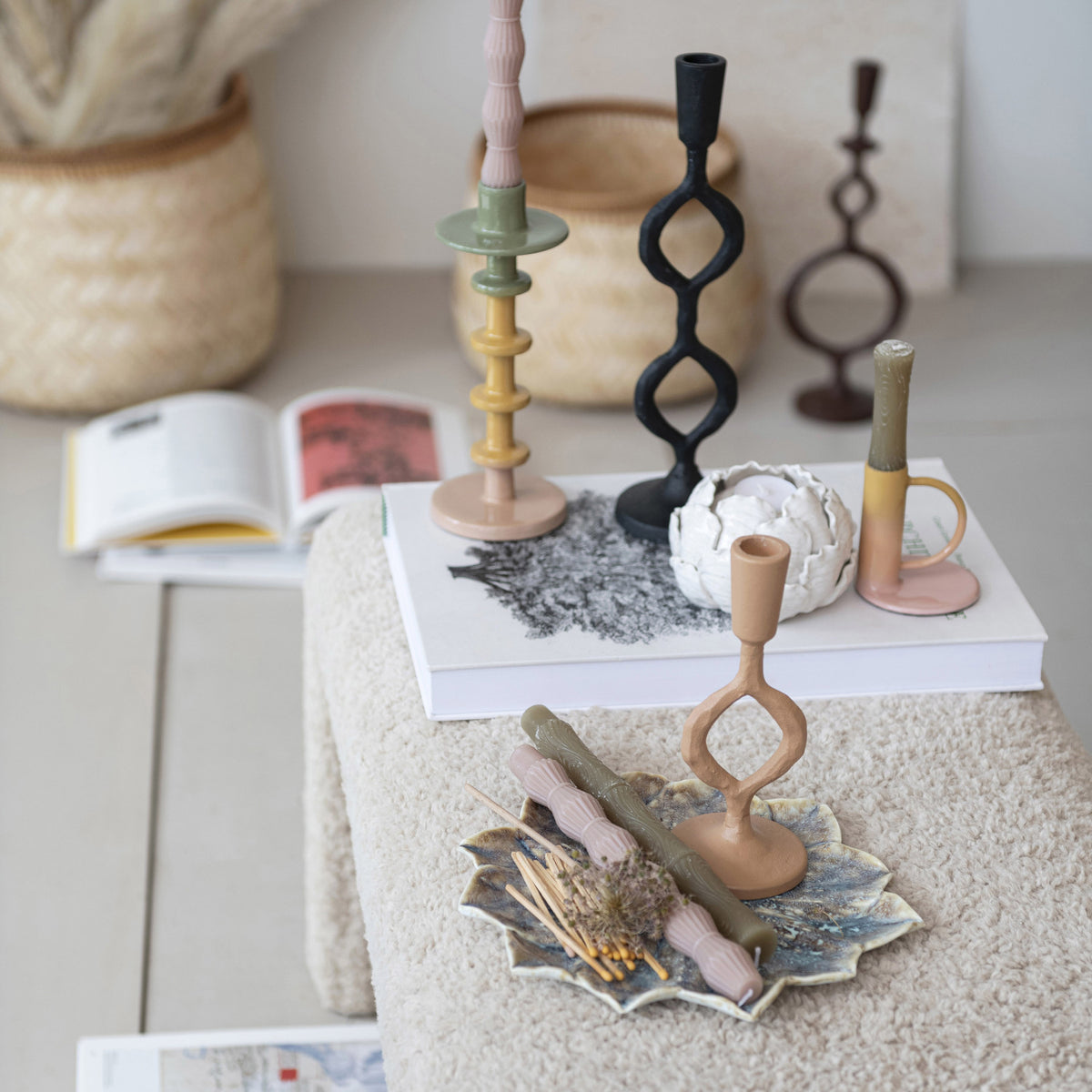 Neutral Glazed Stoneware Flower Shaped Plate