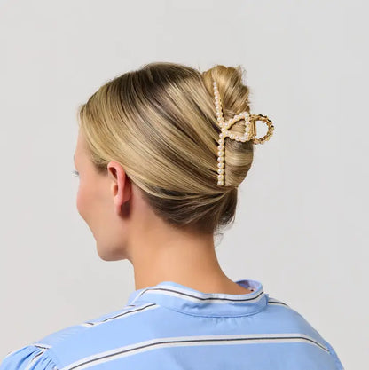 Mini Pearl Claw Clip
