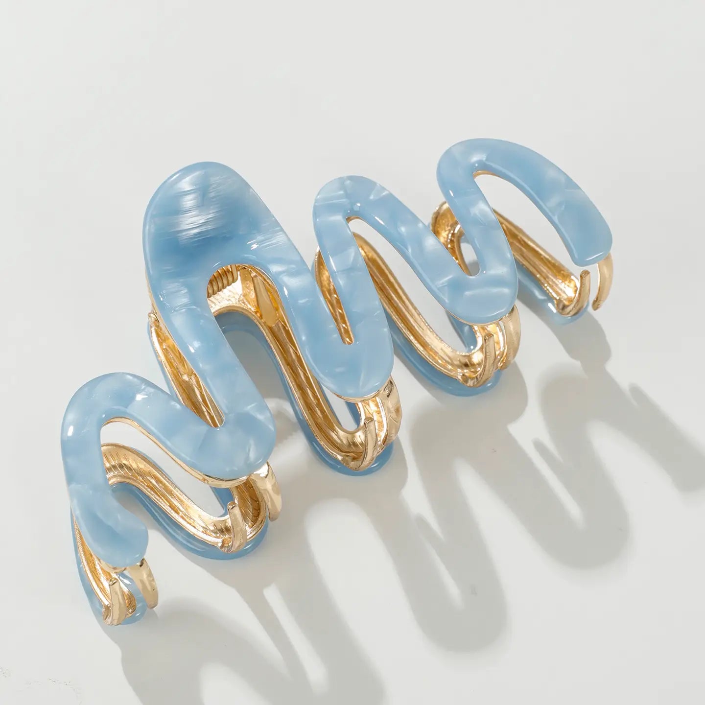 Willow Coastal Large Squiggle Metal Claw Clip