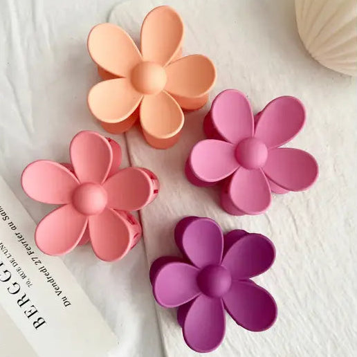 Ava Flower Hair Claw Clips