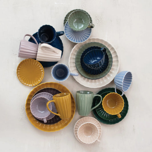 Glazed Ribbed Stoneware Mug