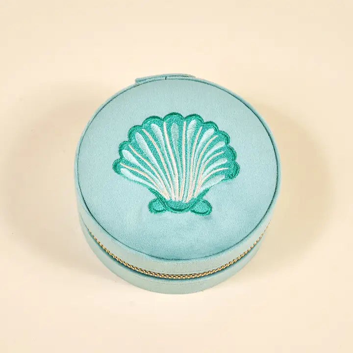 Round Velvet Jewelry Case - Seashell