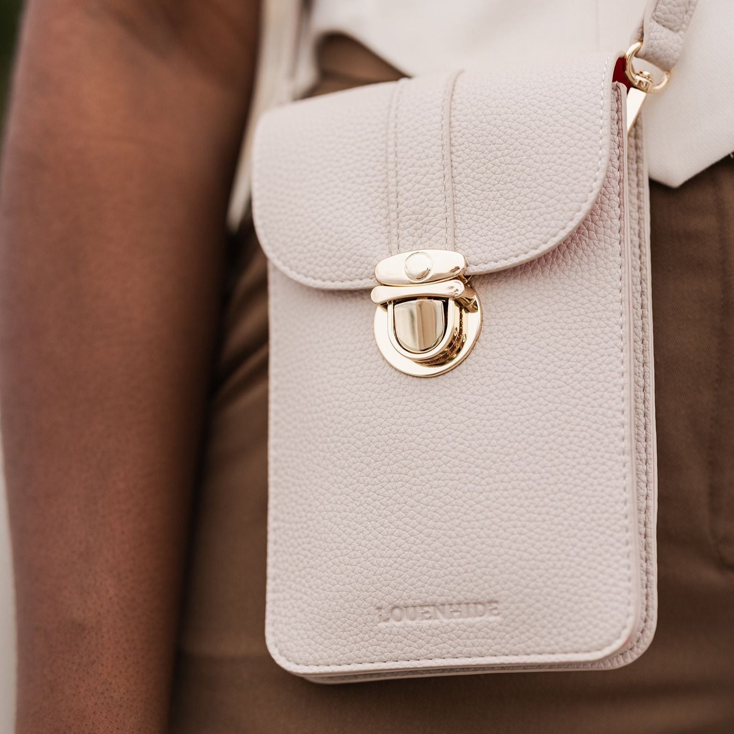 Fontaine Phone Crossbody Bags