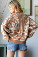 Load image into Gallery viewer, Garden Flower Knit Sweater
