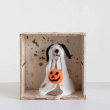 Load image into Gallery viewer, Spooky Wool Felt Dogs
