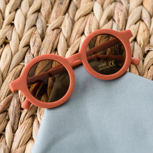 Load image into Gallery viewer, Kids Retro Round Sunglasses
