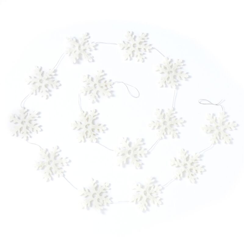 Snowy Felt Garland