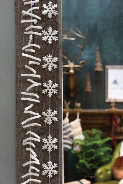 Snowy Felt Garland