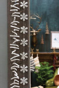 Snowy Garland