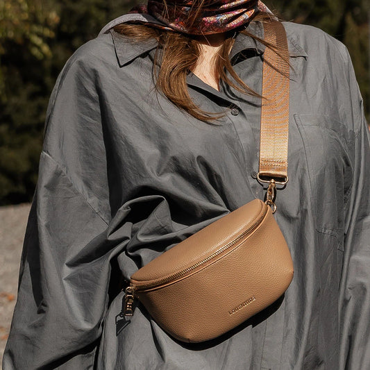 Austin Sling Bag