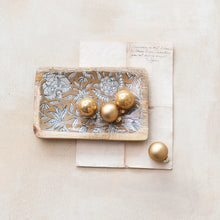 Load image into Gallery viewer, Neutral Florals Enameled Wood Tray
