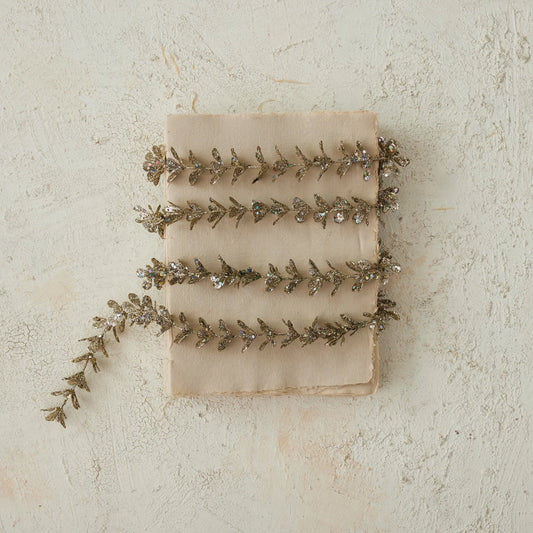 Glittering Champagne Boxwood Garland