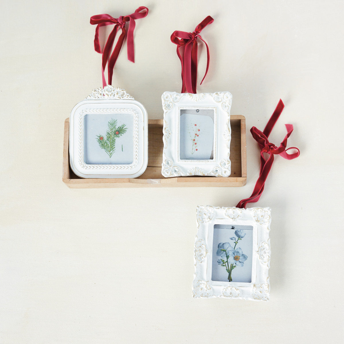 Vintage Photo Frame Ornament with Velvet Ribbon