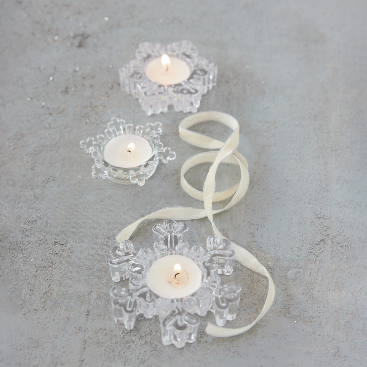 Glass Snowflake Shaped Tealight Holder