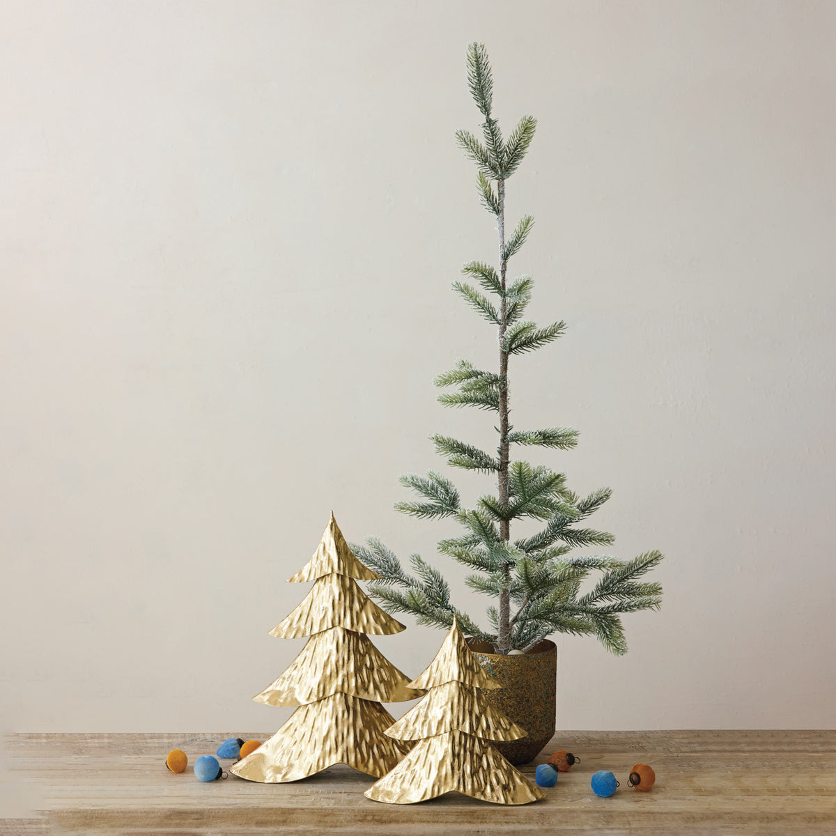 Hammered Gold Metal Tree