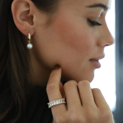 Audrey Pearl Hoop Earrings in Small