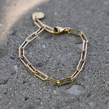 Load image into Gallery viewer, Smooth Paperclip Chain Bracelet 24KT gold
