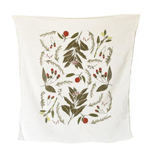 Load image into Gallery viewer, Festive Flavors towel features a pattern of botanical fall and winter herbal flavors like nutmeg, cinnamon, rosemary, and clove.  Screen printed on flour sack cotton to preserve its uniquely soft, absorbent and durable nature, this towel is machine washable and safe to bleach allowing it to hold up in the busiest kitchens.

