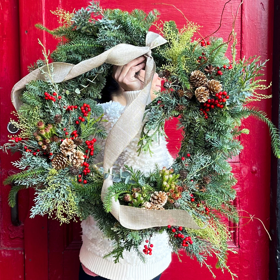 Fiori & Fern Fresh Holiday Wreaths